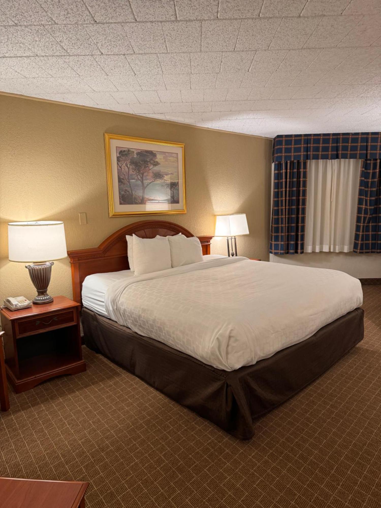 Clarion Inn Frederick Event Center Dış mekan fotoğraf